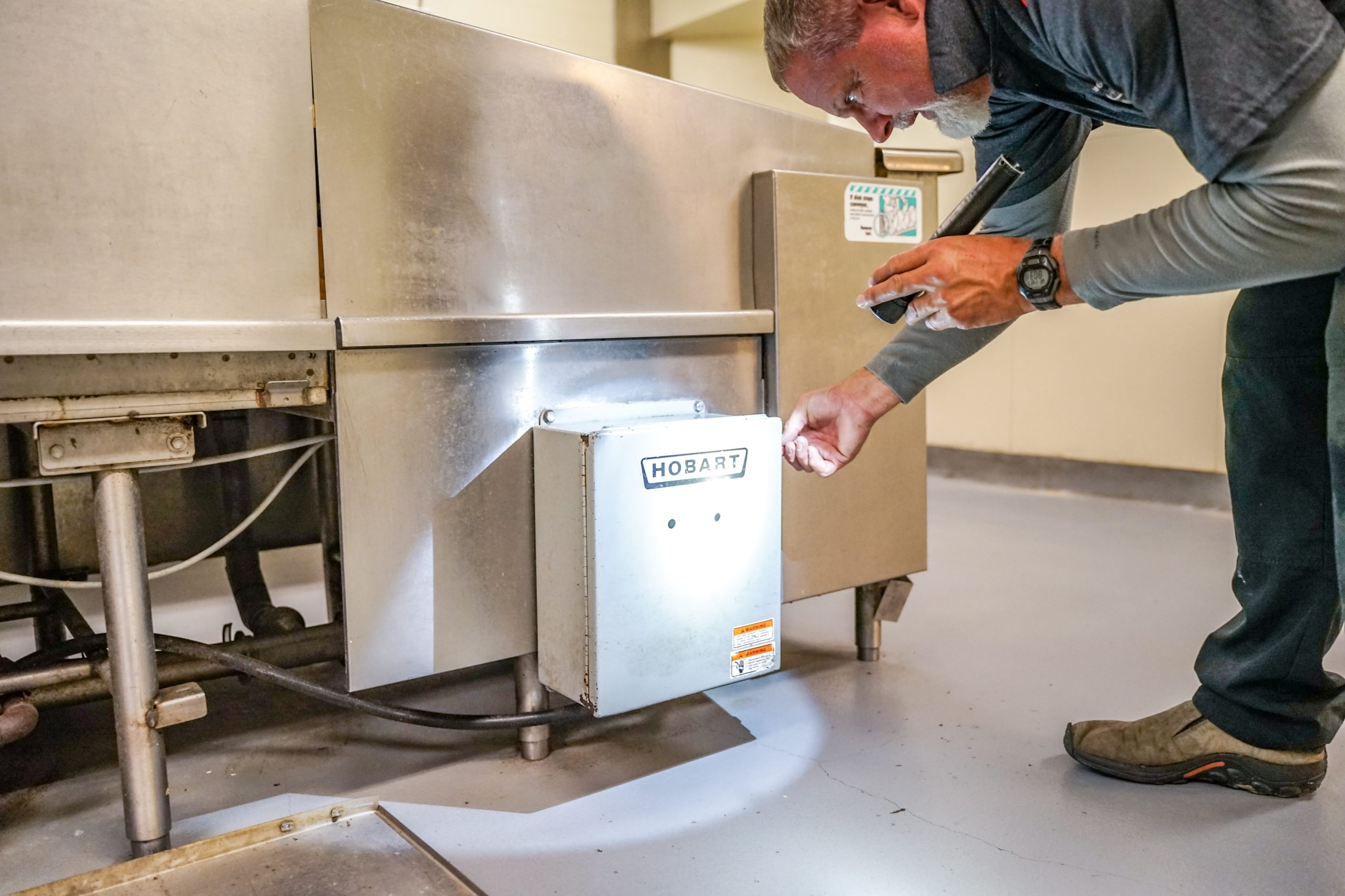 Hiring a Commercial Pest Control Company Hiring a Commercial Pest Control Company